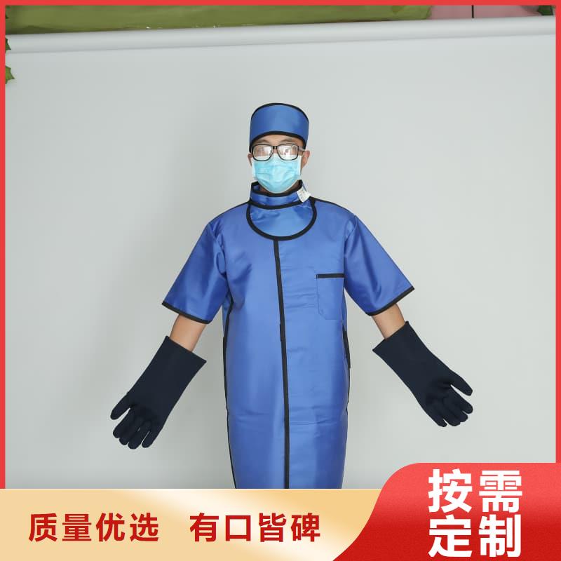 披肩式围领广受好评
