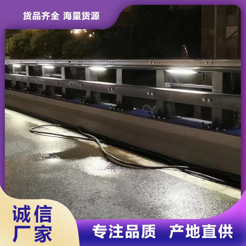 防撞锌钢灯箱护栏氟碳漆款式可定制