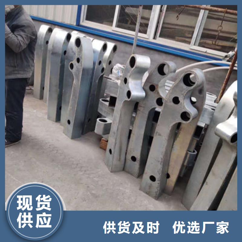 护栏国道抗冲击围栏优良材质