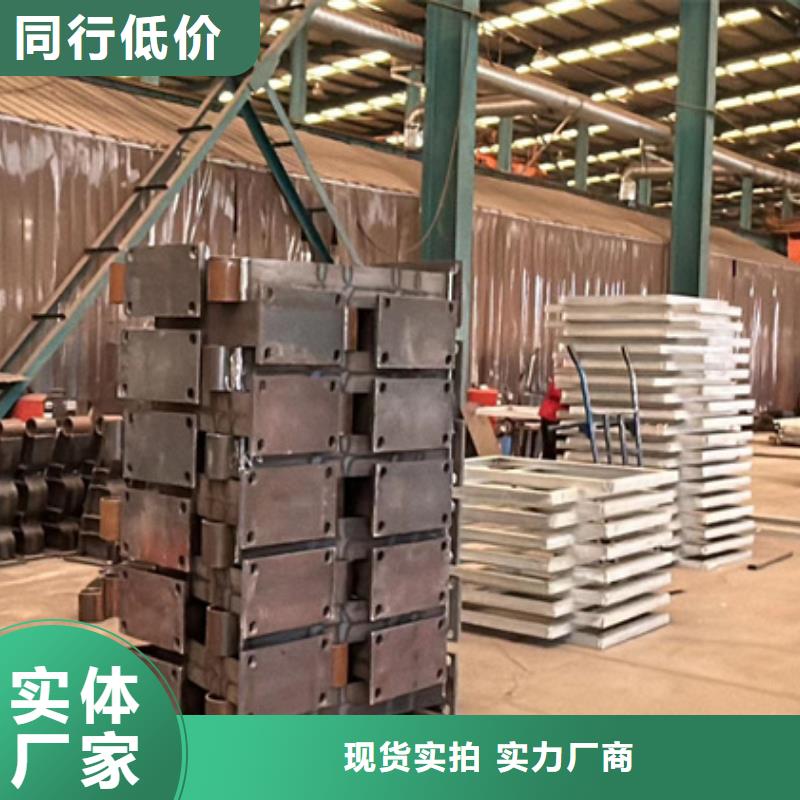 护栏1镀锌波形护栏用心制作