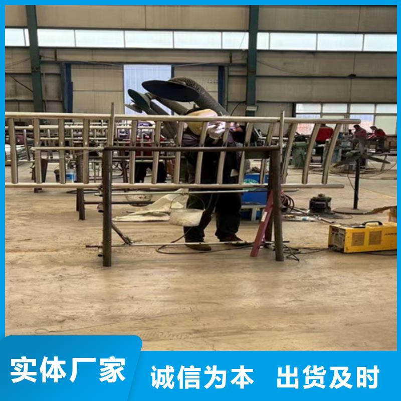 桥梁防撞护栏厂家供应