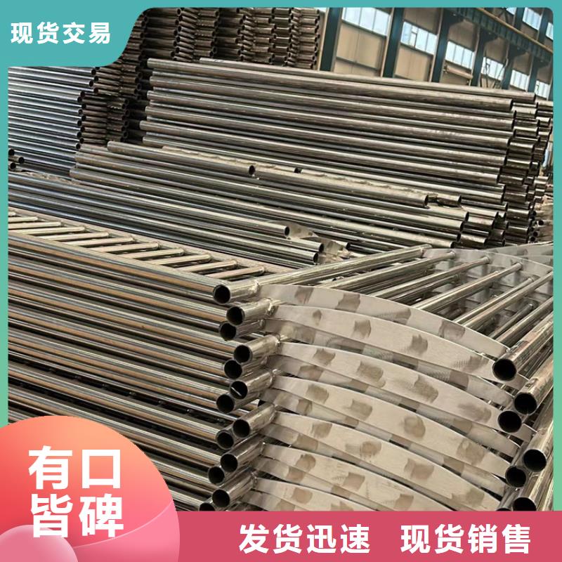 道路护栏灯光防撞护栏真正的源头厂家