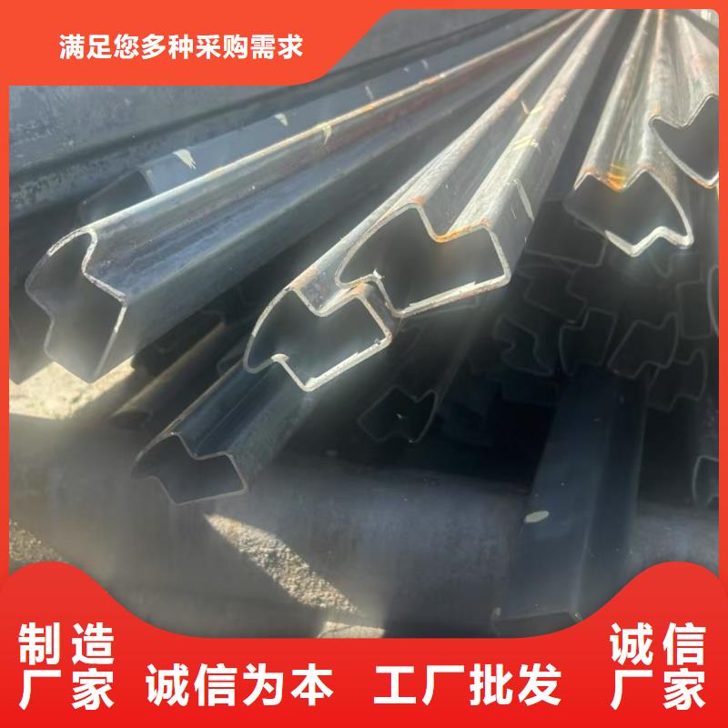 泸州 90*104镀锌八字管现货直发供应