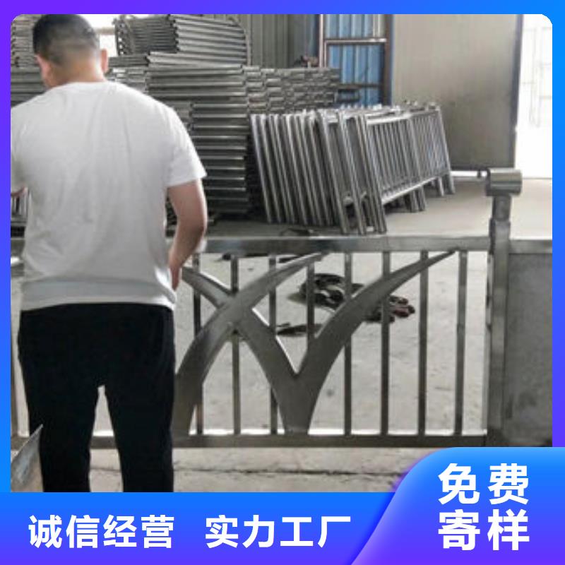 【护栏人车分流栏的简单介绍】